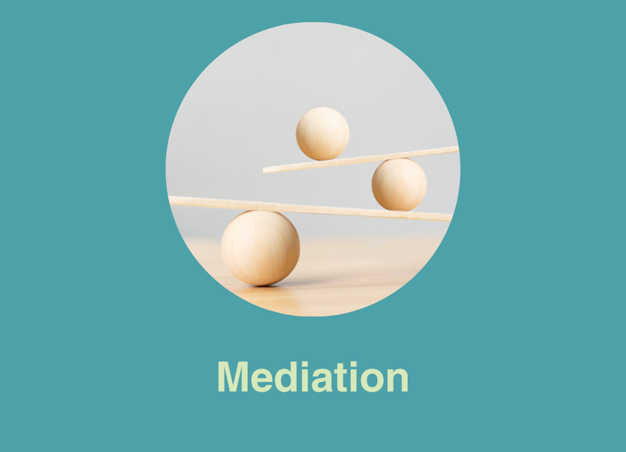 Kugeln und Stäbe in Balance
